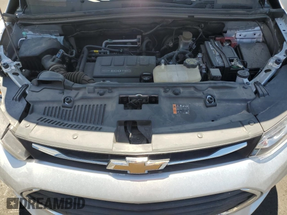 2020 Chevrolet Trax LS with VIN 3GNCJKSB0LL204347, listed as a Copart auction lot 63516375 with 35,720 mi miles and Salvage title. Bid and sale history available at DreamBid. Image 11.