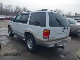 1999 Ford Explorer XLT z VIN 1FMZU35P1XZB05795, wystawiony jako IAAI lot #41692715 z przebiegiem 95 149 mil mil oraz . Historia ofert i sprzedaży dostępna na DreamBid. Obrazek 3.