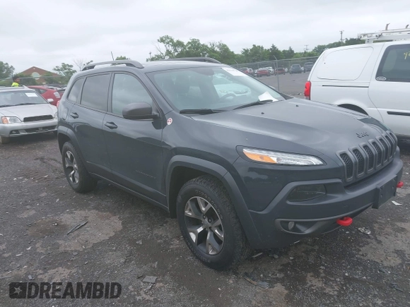2017 Jeep Cherokee Trailhawk z VIN 1C4PJMBS2HW532974, wystawiony jako IAAI lot #42523785 z przebiegiem 74 272 mil mil oraz . Historia ofert i sprzedaży dostępna na DreamBid. Obrazek 1.
