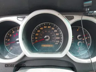 2004 Toyota 4Runner Limited z VIN JTEBT17R748013471, wystawiony jako IAAI lot #42187939 z przebiegiem 244 703 mil mil oraz . Historia ofert i sprzedaży dostępna na DreamBid. Obrazek 7.