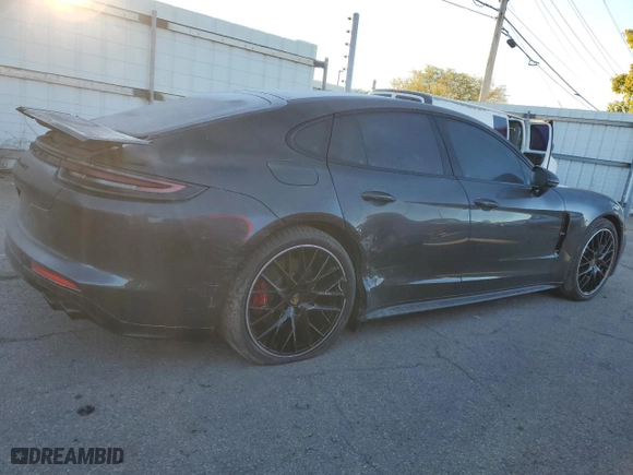 2020 Porsche Panamera GTS with VIN WP0AG2A76LL145747, listed as a Copart auction lot 75872584 with 15,104 mi miles and Salvage Title. Bid and sale history available at carsss.com. Image 3.