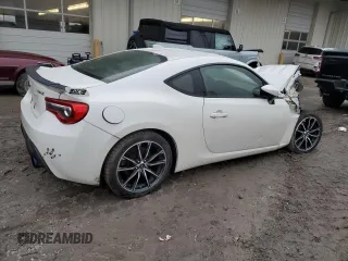 2017 Subaru BRZ Premium with VIN JF1ZCAB16H9606233, listed as a Copart auction lot 87384514 with 38,174 mi miles and Salvage Title. Bid and sale history available at DreamBid. Image 3.