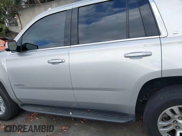 2017 Chevrolet Tahoe LT с VIN 1GNSCBKC2HR226056, выставлен на аукционе IAAI как лот 42614337 с пробегом 79 609 миль миль и . История ставок и продаж доступна на DreamBid. Изображение 15.