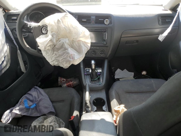 2015 Volkswagen Jetta S с VIN 3VW2K7AJ2FM343544, выставлен на аукционе Copart как лот 53724895 с пробегом 242 959 миль миль и Списание • Salvage title. История ставок и продаж доступна на DreamBid. Изображение 8.