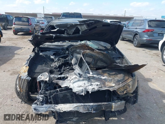 2013 Audi A6 Premium Plus z VIN WAUGFAFC5DN139163, wystawiony jako IAAI lot #41534011 z przebiegiem Nie podano mil oraz . Historia ofert i sprzedaży dostępna na DreamBid. Obrazek 11.