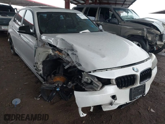 2013 BMW 3 Series 328i with VIN WBA3A5G56DNP21292, listed as a IAAI auction lot 41744463 with 1 mi miles. Bid and sale history available at carsss.com. Image 1.