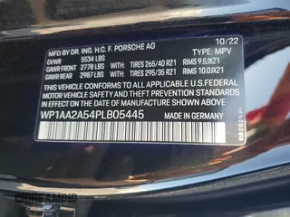 2023 Porsche Macan with VIN WP1AA2A54PLB05445, listed as a Copart auction lot 60559075 with 23,288 mi miles and Salvage title. Bid and sale history available at DreamBid. Image 14.