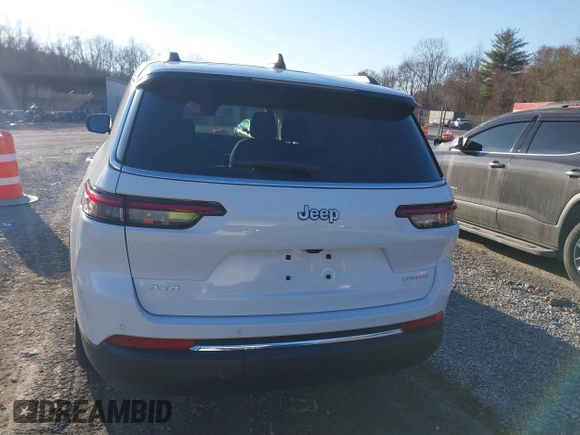 2024 Jeep Grand Cherokee Altitude X with VIN 1C4RJKAG0R8572597, listed as a IAAI auction lot 41411512 with 2,445 mi miles and . Bid and sale history available at DreamBid. Image 16.