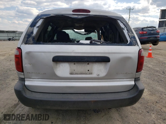 2002 Chrysler Voyager with VIN 1C4GJ25BX2B711729, listed as a Copart auction lot 49066624 with 278,064 mi miles and Salvage Title. Bid and sale history available at carsss.com. Image 6.
