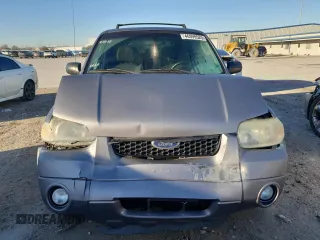 2007 Ford Escape XLT with VIN 1FMYU03197KA99388, listed as a Copart auction lot 46999525 with 192,220 mi miles and Salvage Title. Bid and sale history available at carsss.com. Image 5.