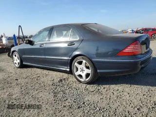 2003 Mercedes-Benz S-Class 5.0L with VIN WDBNG75JX3A376780, listed as a Copart auction lot 83376234 with 202,472 mi miles and Clean Title. Bid and sale history available at carsss.com. Image 2.