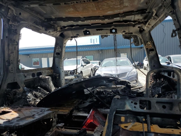 2014 Ford Expedition Limited z VIN 1FMJU2A50EEF01135, wystawiony jako Copart lot #58932625 z przebiegiem Nie podano mil oraz Szkoda całkowita • Salvage title. Historia ofert i sprzedaży dostępna na DreamBid. Obrazek 10.