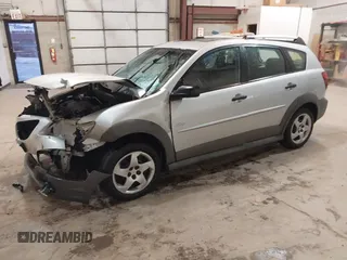 2008 Pontiac Vibe with VIN 5Y2SL65838Z401597, listed as a IAAI auction lot 41921430 with 147,752 mi miles. Bid and sale history available at carsss.com. Image 17.