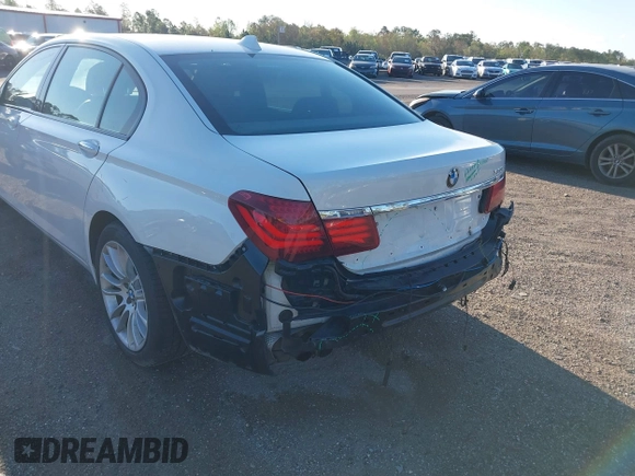2014 BMW 7 Series ALPINA B7 with VIN WBAYE8C59ED134562, listed as a IAAI auction lot 41806222 with 120,043 mi miles. Bid and sale history available at carsss.com. Image 6.