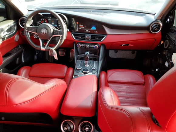 2019 Alfa Romeo Giulia Ti with VIN ZARFAMBN9K7604847, listed as a Copart auction lot 45239615 with 24,787 mi miles and Salvage Title. Bid and sale history available at carsss.com. Image 8.