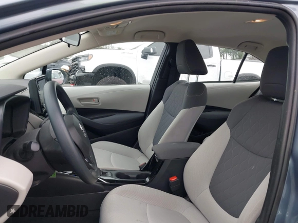 2022 Toyota Corolla LE with VIN 5YFEPMAE9NP305268, listed as a IAAI auction lot 41885120 with 32,304 mi miles. Bid and sale history available at carsss.com. Image 19.