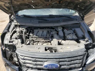 2018 Ford Police Interceptor Utility z VIN 1FM5K8AR5JGC56053, wystawiony jako Copart lot #52163585 z przebiegiem 95 421 mil mil oraz Nie do naprawy. Historia ofert i sprzedaży dostępna na DreamBid. Obrazek 12.