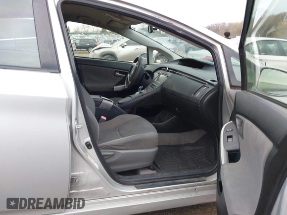 2012 Toyota Prius One with VIN JTDKN3DU5C5449903, listed as a IAAI auction lot 42070487 with 399,464 mi miles. Bid and sale history available at carsss.com. Image 5.