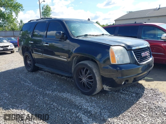 2011 GMC Yukon SLT z VIN 1GKS2CE02BR345370, wystawiony jako IAAI lot #42338653 z przebiegiem 225 000 mil mil oraz . Historia ofert i sprzedaży dostępna na DreamBid. Obrazek 1.