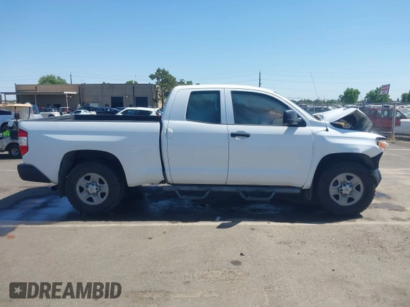 2017 Toyota Tundra SR с VIN 5TFUM5F16HX074447, выставлен на аукционе IAAI как лот 42359101 с пробегом 117 085 миль миль и . История ставок и продаж доступна на DreamBid. Изображение 13.