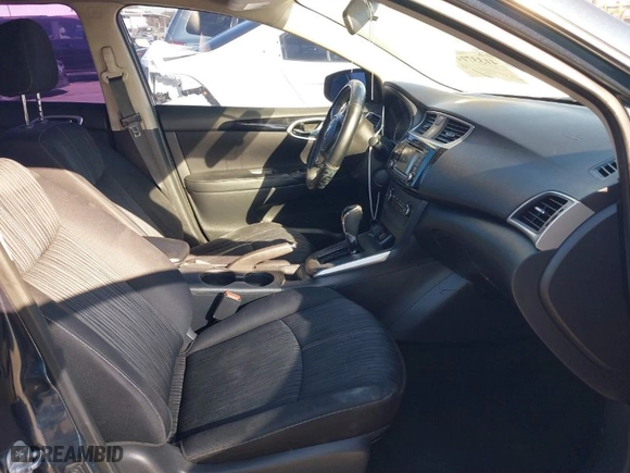 2016 Nissan Sentra SR with VIN 3N1AB7AP8GL660225, listed as a IAAI auction lot 41337142 with 94,910 mi miles. Bid and sale history available at carsss.com. Image 5.