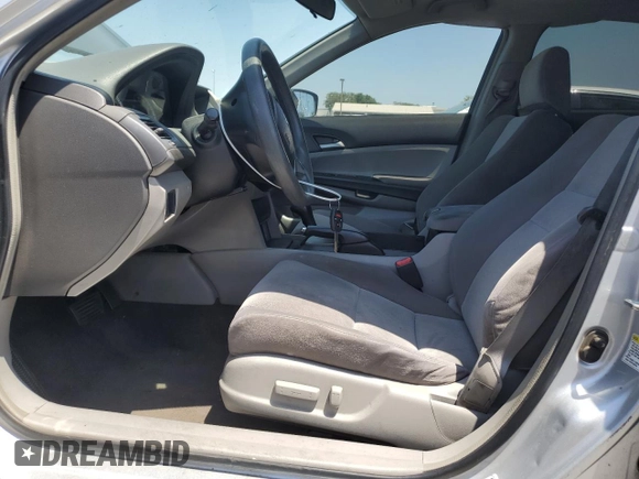 2009 Honda Accord LX-P z VIN 1HGCP26489A132012, wystawiony jako Copart lot #59172065 z przebiegiem 245 765 mil mil oraz Szkoda całkowita • Salvage title. Historia ofert i sprzedaży dostępna na DreamBid. Obrazek 7.