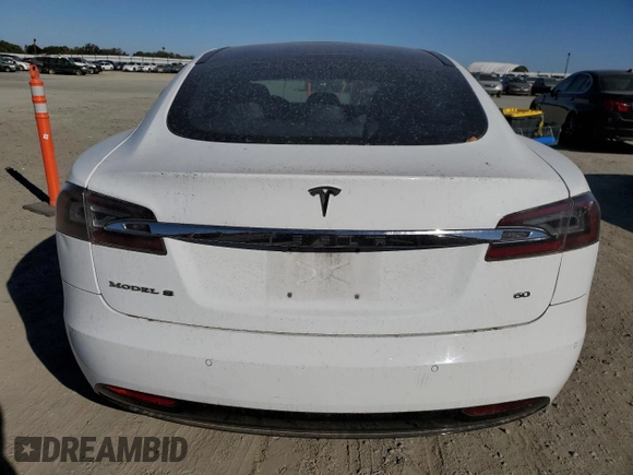 2016 Tesla Model S 70 with VIN 5YJSA1E17GF164788, listed as a Copart auction lot 75565904 with 96,936 mi miles and Salvage title. Bid and sale history available at DreamBid. Image 6.