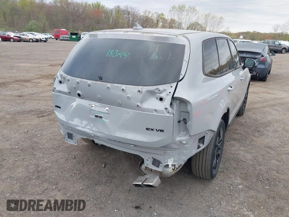2021 Kia Telluride EX z VIN 5XYP3DHC4MG180725, wystawiony jako IAAI lot #42049513 z przebiegiem 44 796 mil mil oraz . Historia ofert i sprzedaży dostępna na DreamBid. Obrazek 17.