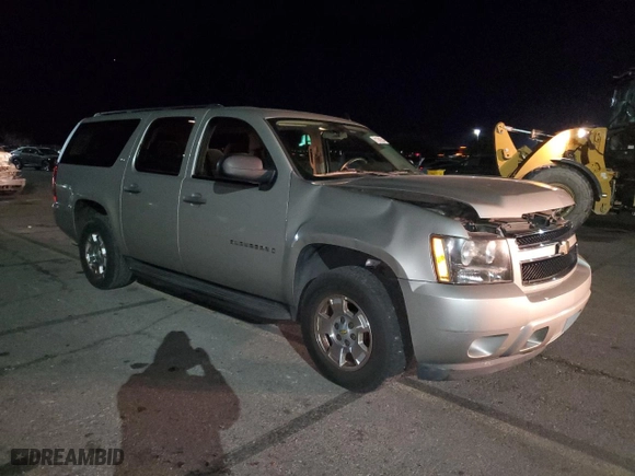 2009 Chevrolet Suburban LS with VIN 1GNFC16J99R188878, listed as a Copart auction lot 81380554 with 222,975 mi miles and Salvage Title. Bid and sale history available at carsss.com. Image 4.