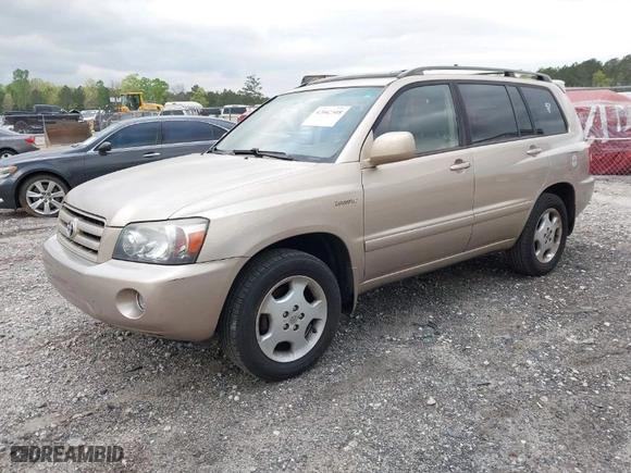 2005 Toyota Highlander with VIN JTEDP21A350045033, listed as a IAAI auction lot 42042508 with 255,566 mi miles. Bid and sale history available at carsss.com. Image 2.