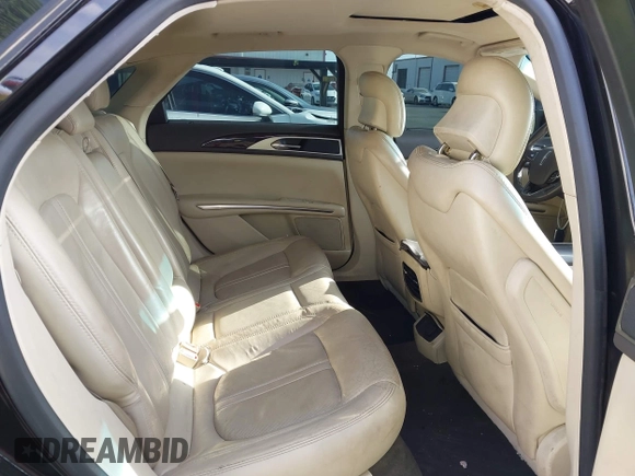 2013 Lincoln MKZ with VIN 3LN6L2G90DR828374, listed as a IAAI auction lot 42272529 with 137,640 mi miles and . Bid and sale history available at DreamBid. Image 8.