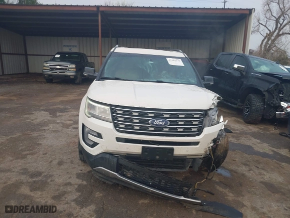 2017 Ford Explorer XLT with VIN 1FM5K8D8XHGC79616, listed as a IAAI auction lot 41161738 with 134,843 mi miles. Bid and sale history available at carsss.com. Image 12.