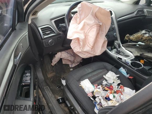 2013 Ford Fusion SE with VIN 3FA6P0HR0DR358543, listed as a Copart auction lot 60919215 with Not provided miles and Salvage title. Bid and sale history available at DreamBid. Image 8.