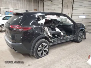 2021 Nissan Rogue SV z VIN 5N1AT3BB9MC771102, wystawiony jako Copart lot #52547865 z przebiegiem 105 602 mil mil oraz Szkoda całkowita • Salvage title. Historia ofert i sprzedaży dostępna na DreamBid. Obrazek 3.