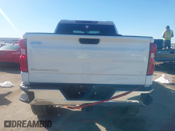 2022 Chevrolet Silverado 1500 LT with VIN 1GCPWCED9NZ194847, listed as a IAAI auction lot 41697455 with 18,174 mi miles and . Bid and sale history available at DreamBid. Image 16.