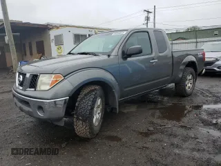 2008 Nissan Frontier SE z VIN 1N6AD06W08C427917, wystawiony jako Copart lot #59894835 z przebiegiem 172 058 mil mil oraz Szkoda całkowita • Salvage title. Historia ofert i sprzedaży dostępna na DreamBid. Obrazek 1.