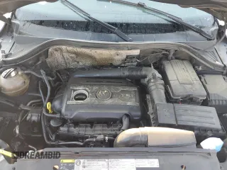 2017 Volkswagen Tiguan S с VIN WVGAV7AX5HK020668, выставлен на аукционе Copart как лот 60418325 с пробегом 141 830 миль миль и Чистый • Clean title. История ставок и продаж доступна на DreamBid. Изображение 12.