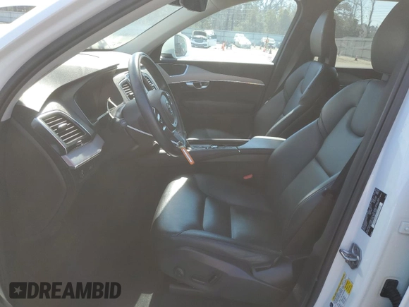 2022 Volvo XC90 Momentum with VIN YV4102PK6N1801537, listed as a Copart auction lot 46426435 with 31,019 mi miles and Salvage Title. Bid and sale history available at carsss.com. Image 7.