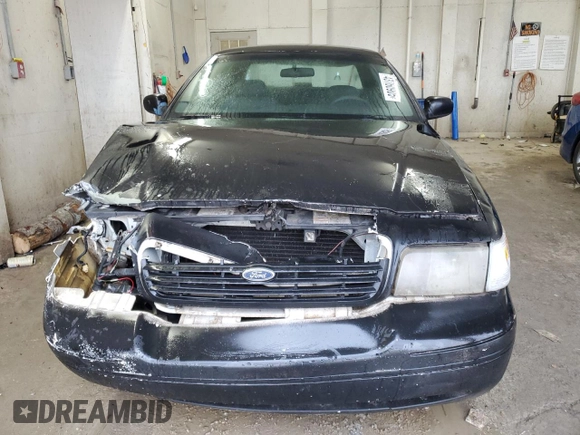1999 Ford Crown Victoria Police с VIN 2FAFP71W7XX105850, выставлен на аукционе Copart как лот 43760905 с пробегом 308 252 миль миль и Списание • Salvage title. История ставок и продаж доступна на DreamBid. Изображение 5.