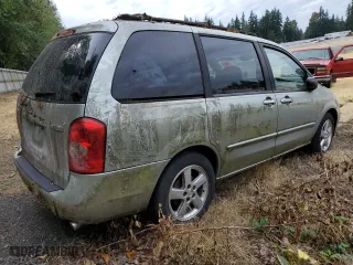 2003 Mazda MPV LX with VIN JM3LW28J030350695, listed as a Copart auction lot 68644034 with 121,200 mi miles and Salvage Title. Bid and sale history available at carsss.com. Image 3.