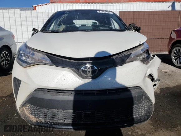 2021 Toyota C-HR LE with VIN JTNKHMBX3M1109664, listed as a Copart auction lot 87967165 with 84,688 mi miles and Salvage Title. Bid and sale history available at DreamBid. Image 5.