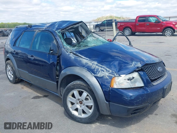 2005 Ford Freestyle SE with VIN 1FMZK041X5GA40830, listed as a IAAI auction lot 42323519 with Not provided miles and . Bid and sale history available at DreamBid. Image 1.