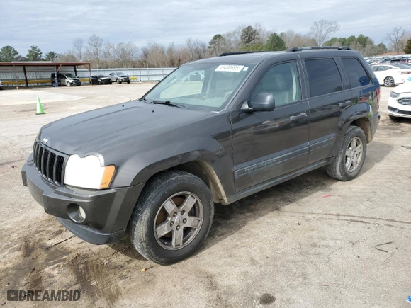 2005 Jeep Grand Cherokee Laredo with VIN 1J4GS48KX5C717611, listed as a Copart auction lot 45480695 with 191,063 mi miles and Clean Title. Bid and sale history available at carsss.com. Image 1.