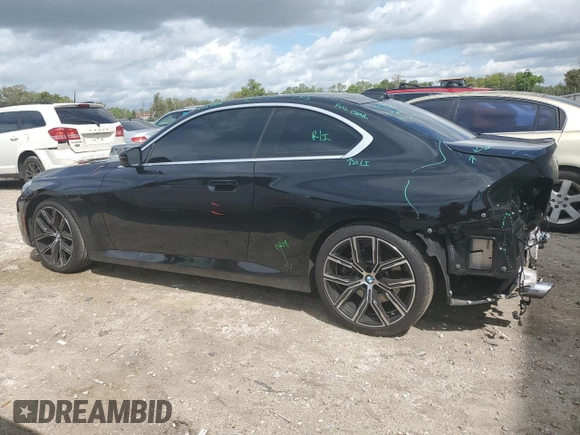 2022 BMW 2 Series 230i with VIN 3MW23CM06N8C37176, listed as a Copart auction lot 45566284 with 13,201 mi miles. Bid and sale history available at carsss.com. Image 2.