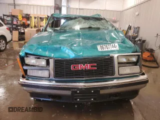 1993 GMC Sierra 1500 z VIN 2GTEK19K8P1562964, wystawiony jako Copart lot #86767744 z przebiegiem 237 615 mil mil oraz Czysty tytuł • Clean title. Historia ofert i sprzedaży dostępna na DreamBid. Obrazek 5.