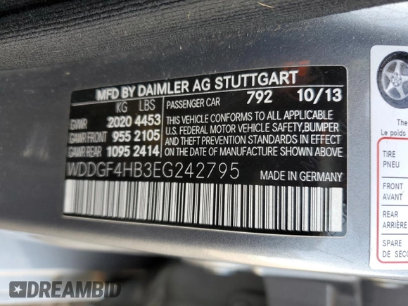 2014 Mercedes-Benz C 250 Sport with VIN WDDGF4HB3EG242795, listed as a Copart auction lot 48764285 with 74,478 mi miles and Salvage Title. Bid and sale history available at DreamBid. Image 12.