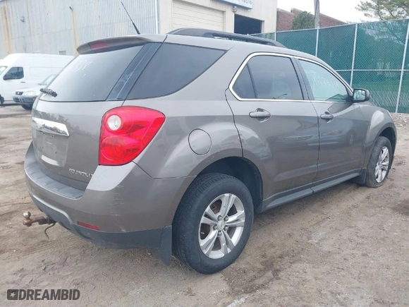 2012 Chevrolet Equinox LT w/2LT with VIN 2GNALPEK3C6337084, listed as a IAAI auction lot 41874338 with 192,124 mi miles. Bid and sale history available at carsss.com. Image 4.