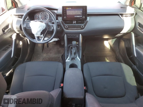 2022 Toyota Corolla Cross LE with VIN 7MUCAABG8NV008867, listed as a Copart auction lot 57232415 with 48,670 mi miles and Salvage title. Bid and sale history available at DreamBid. Image 8.