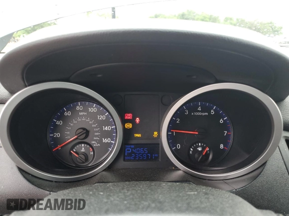 2010 Hyundai Genesis Coupe Grand Touring with VIN KMHHU6KH6AU016058, listed as a Copart auction lot 60167115 with 235,971 mi miles and Clean title. Bid and sale history available at DreamBid. Image 9.