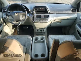 2006 Honda Odyssey EX-L z VIN 5FNRL386X6B031503, wystawiony jako Copart lot #59791425 z przebiegiem 138 624 mil mil oraz Czysty tytuł • Clean title. Historia ofert i sprzedaży dostępna na DreamBid. Obrazek 8.